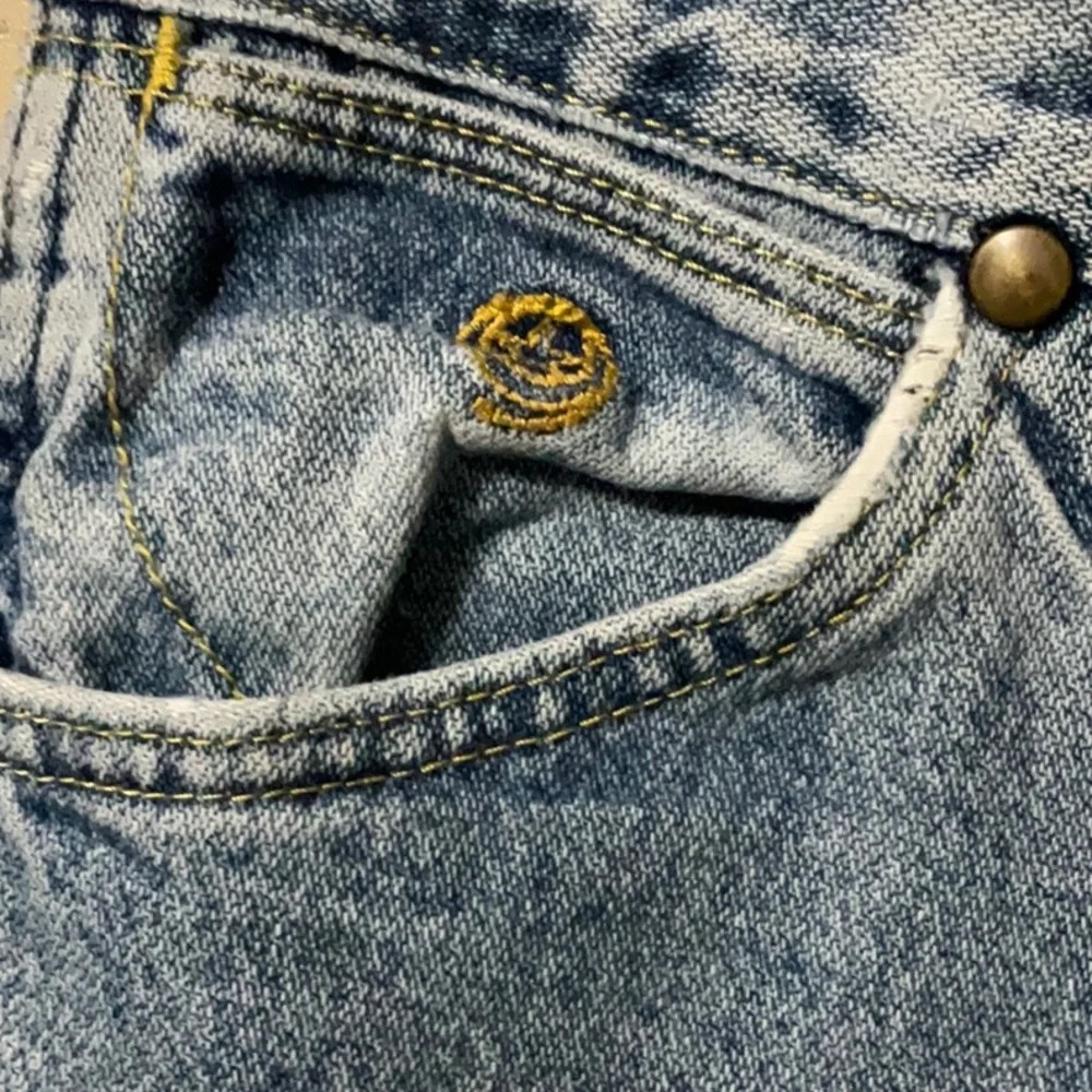 Wrangler - Picture 3 of 7
